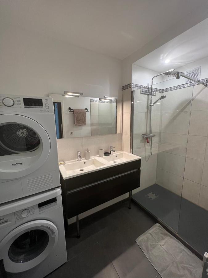 Superbe Appartement Centre Ville Nîmes Buitenkant foto